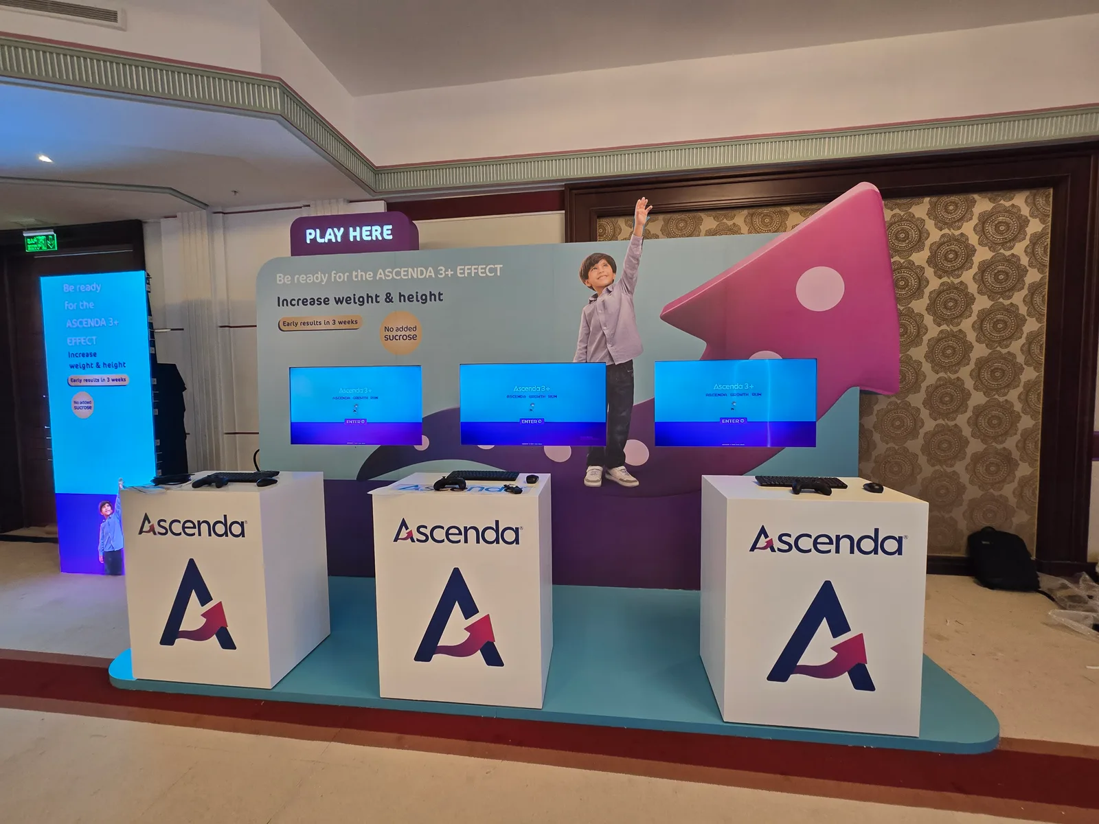 Nestlé Ascenda, an interactive growth wall and a running game for a Jeddah launch screen 3